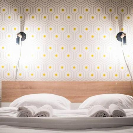 Appartement Familial Proche Saint-Lazarre - 6P パリ エクステリア 写真