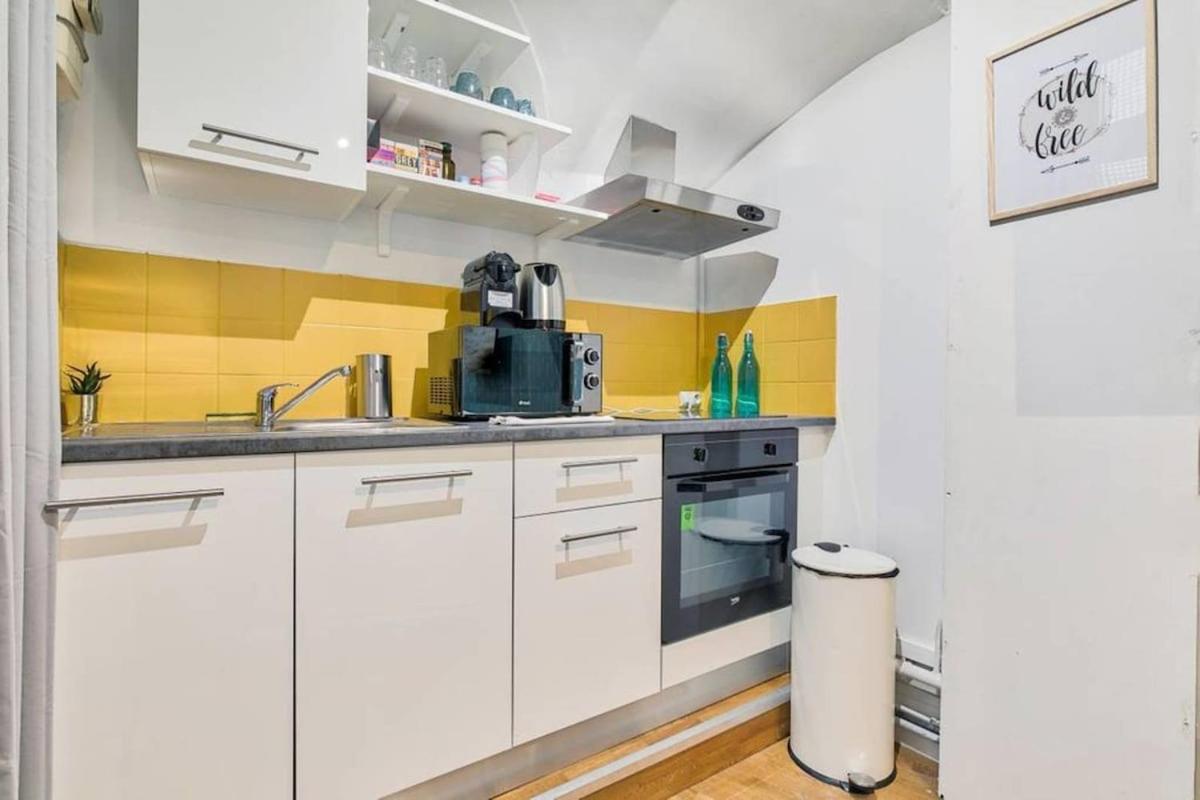 Appartement Familial Proche Saint-Lazarre - 6P パリ エクステリア 写真