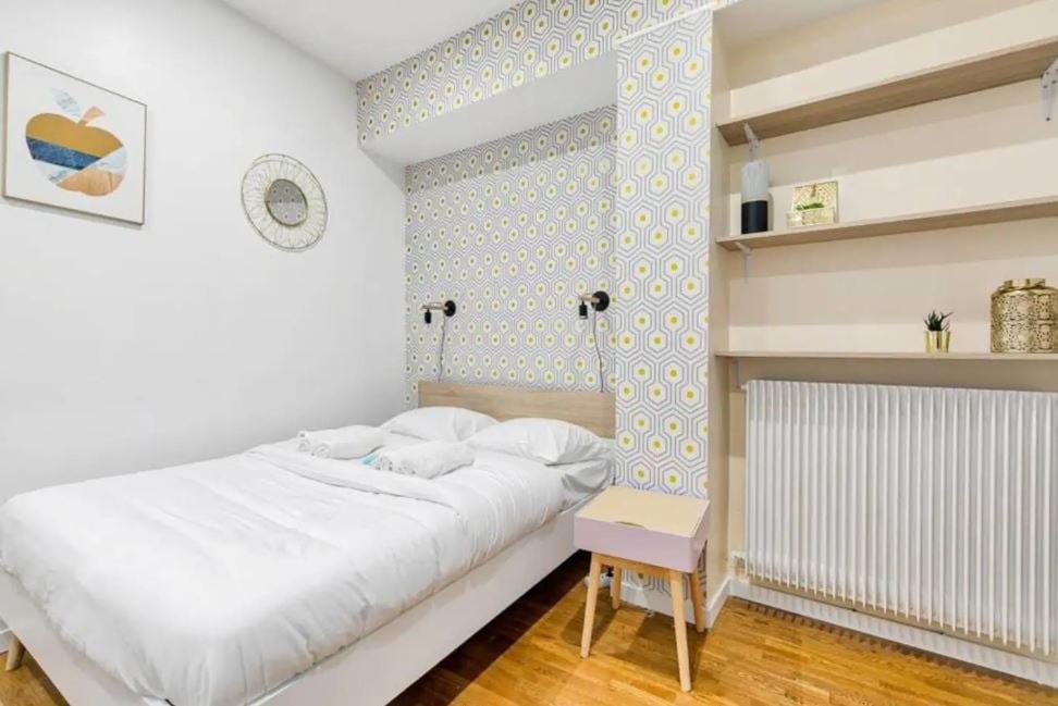 Appartement Familial Proche Saint-Lazarre - 6P パリ エクステリア 写真